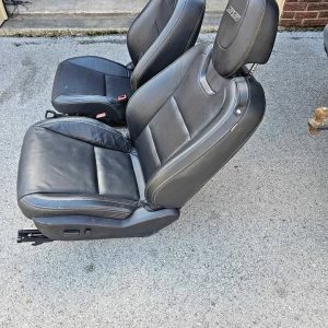 2016 camaro bucket seats like new condition front seat set