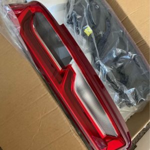 2016–2018 Chevrolet Camaro Tail Lights – OEM Pair (RS / SS / ZL1)