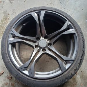 used camaro 1le rims and tires oem gloss black red stripe staggered set